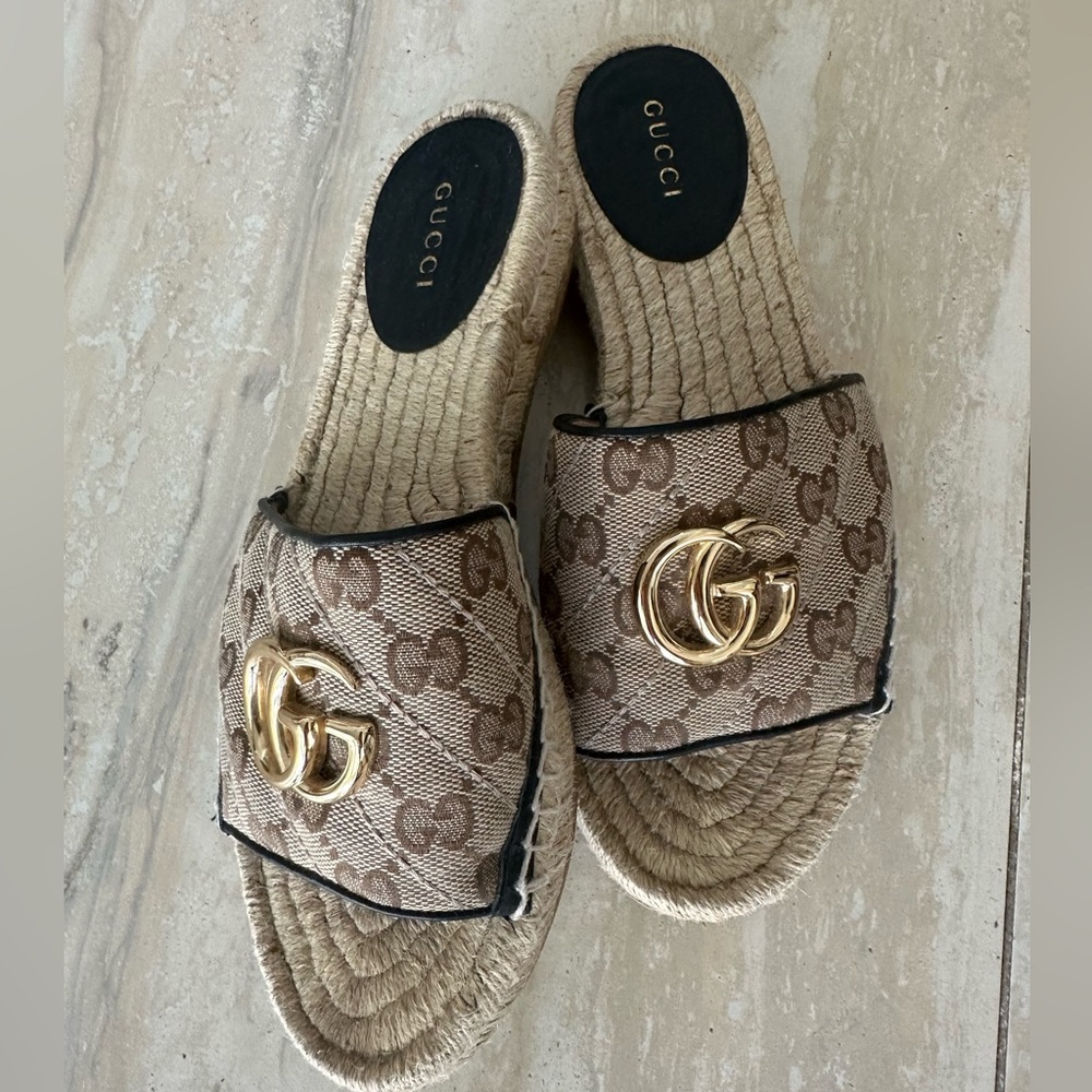 Gucci Brown Monogram Espadrille Slide Sandals with Gold Double G - Picture 2 of 8